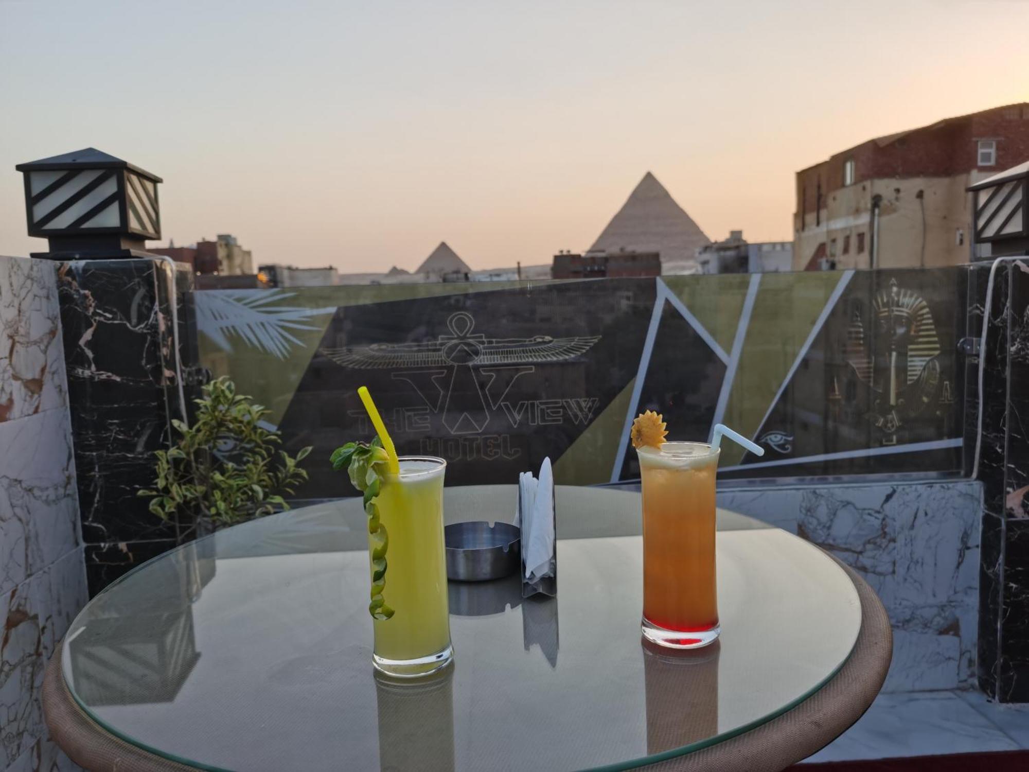 The View Pyramids Hotel Kafret el-Gabal Eksteriør billede